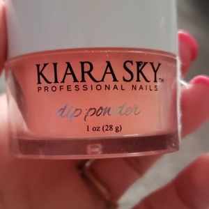 Kiara sky dip powder